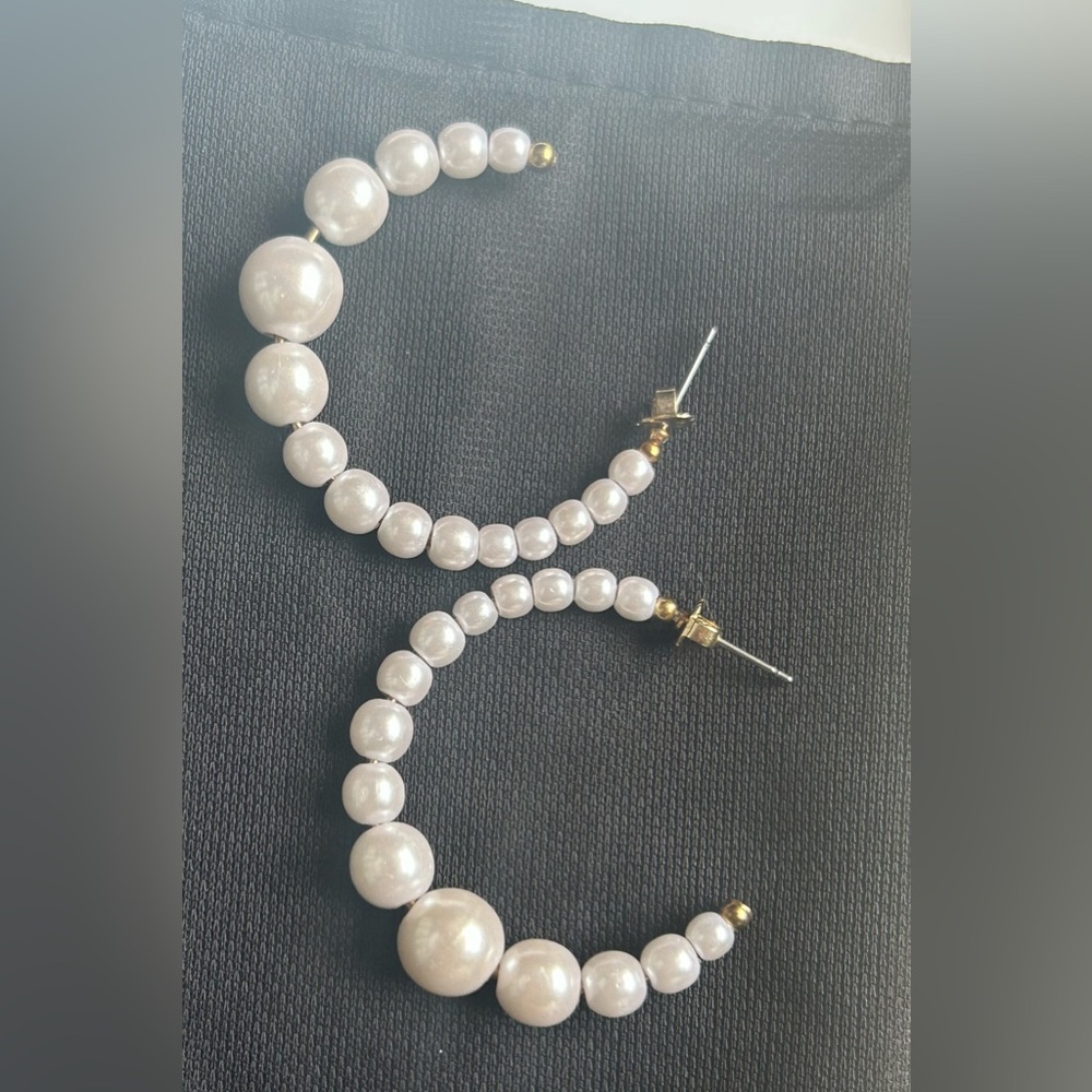 Chunky Gold Tone Faux Pearl Hoop Earrings - Picture 6 of 7